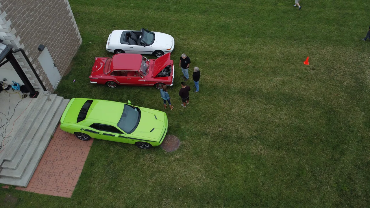 Isquare Car Show