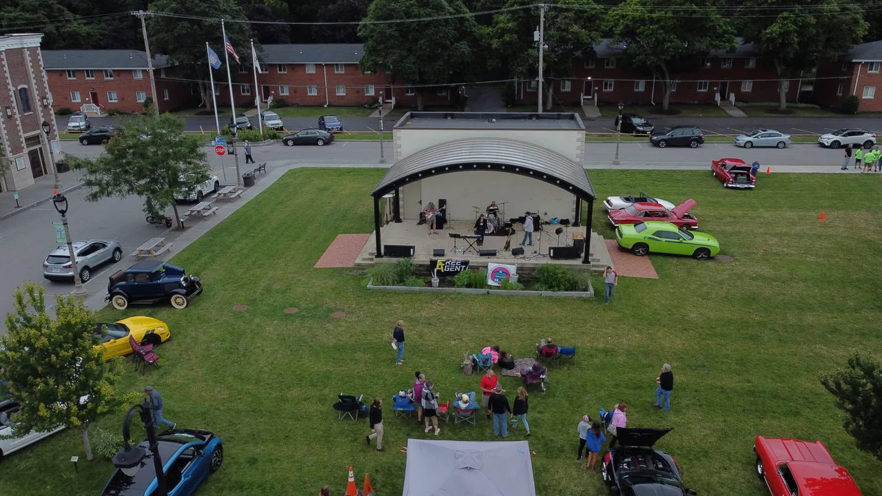 Isquare Car Show